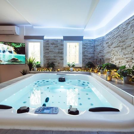 Suite And Spa La Perla Bianca Grabels Buitenkant foto