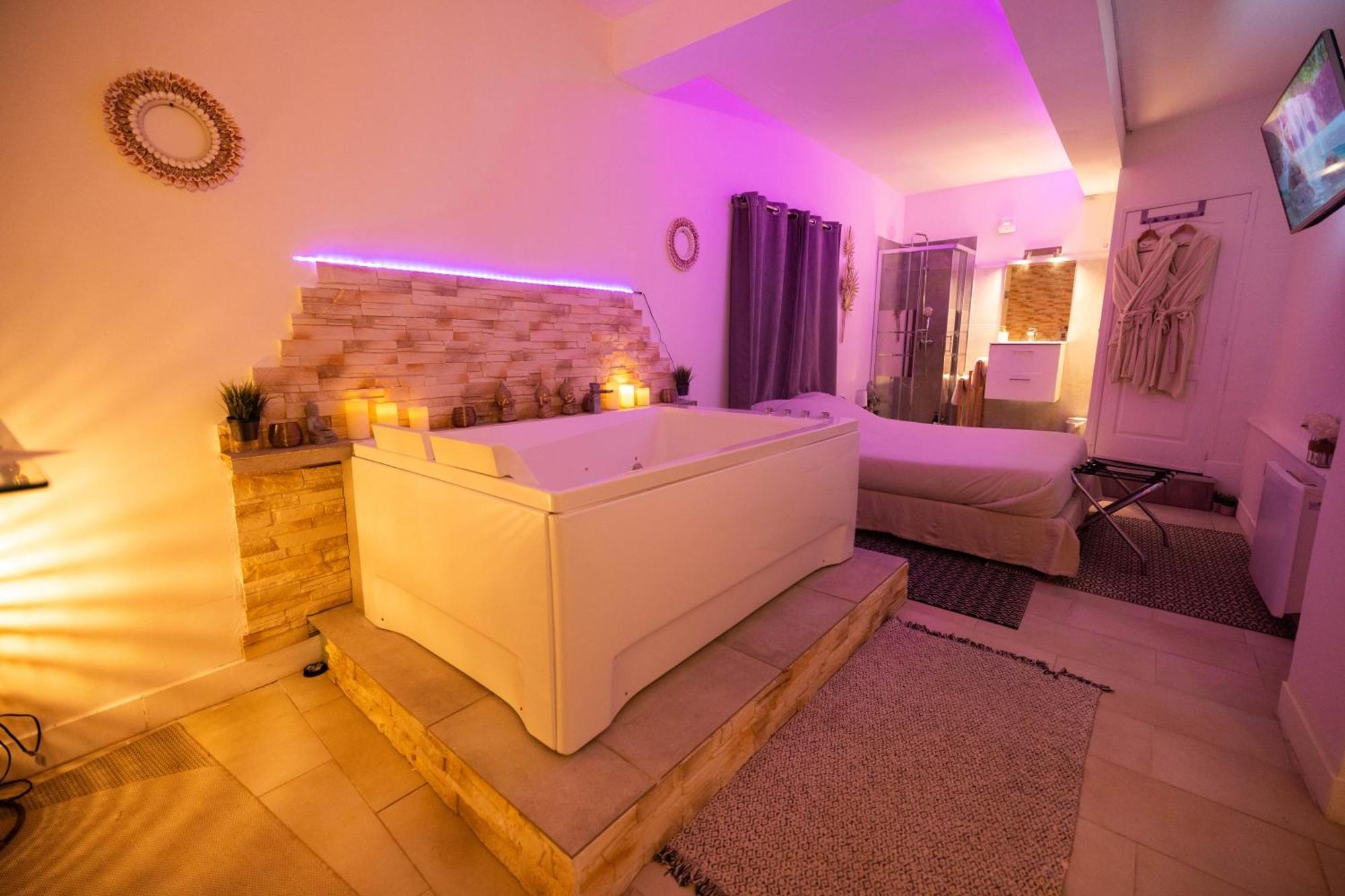 Suite And Spa La Perla Bianca Grabels Buitenkant foto