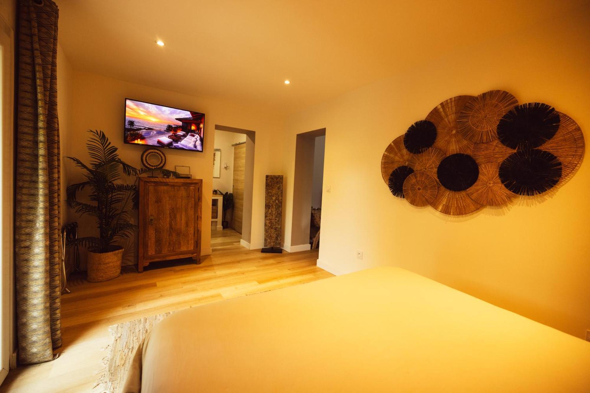 Suite And Spa La Perla Bianca Grabels Buitenkant foto